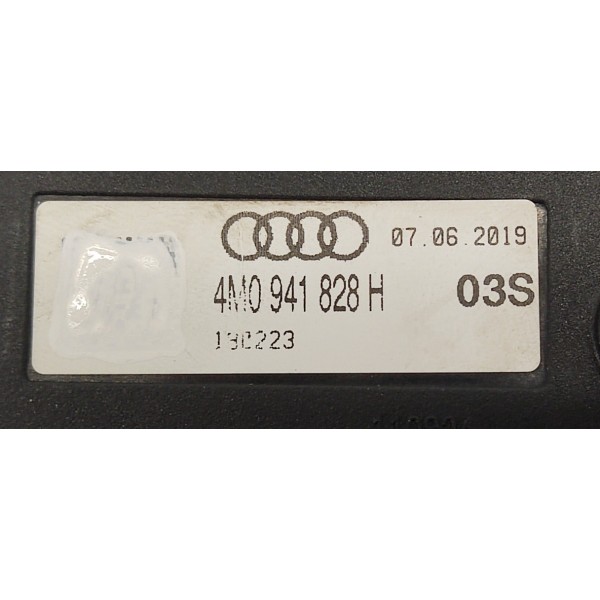 Caixa Fusivel Audi Q8 2019 4m0941828