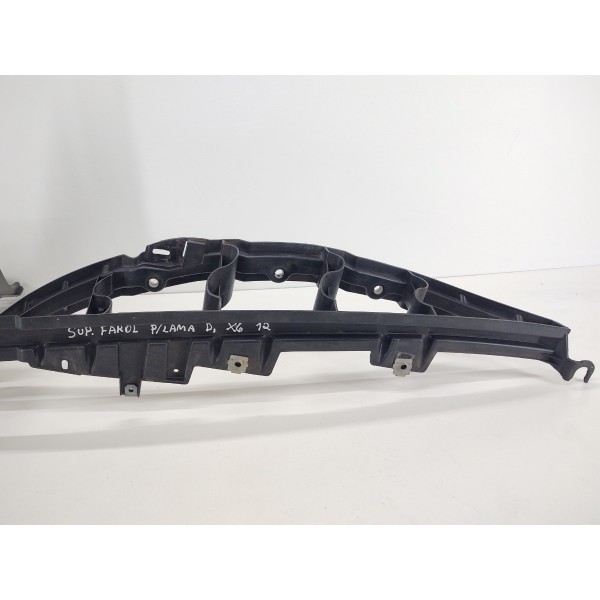 Suporte Para Lama Farol Lado Direito Bmw X6 2008 A 2013