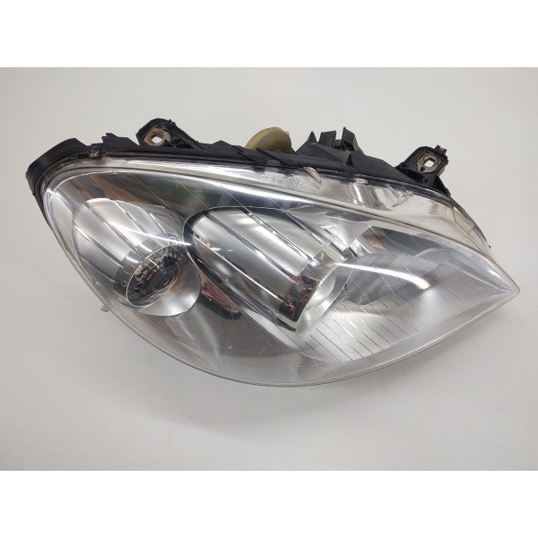 Farol Direito Mercedes B200 2007 A 2011