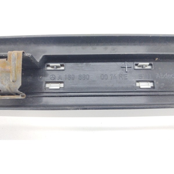 Soleira Porta Dianteira Direita Mercedes B200 2007 A 2011