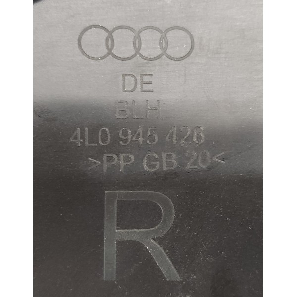 Acabamento Lanterna T.d Audi Q7 3.6 Vr6 2010 4l0945426