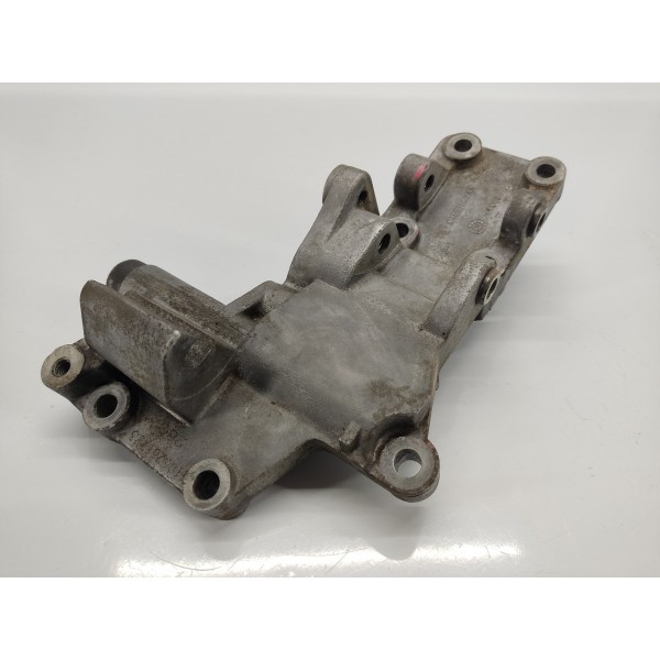 Suporte Bomba Alternador Fiat Freemont 2.4 2011 04891592aa