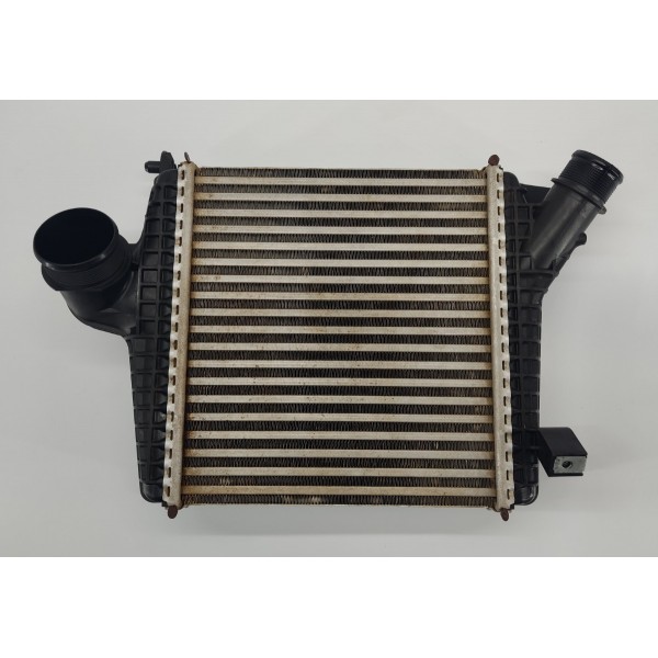 Radiador Intercooler Direito Audi Q8 2019 4m0145804