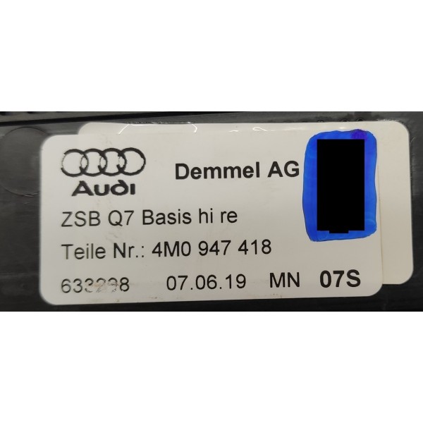 Soleira Porta Traseira Direita Audi Q8 2019 4m0947418