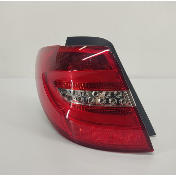 Lanterna Lateral Traseira Esquerda Led Mercedes B200 2015