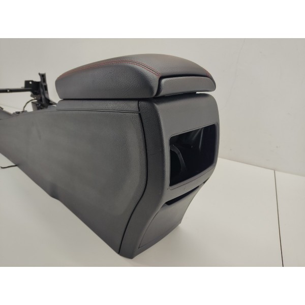 Apoio Braço Console Central Mercedes Cla 45 Amg 2016