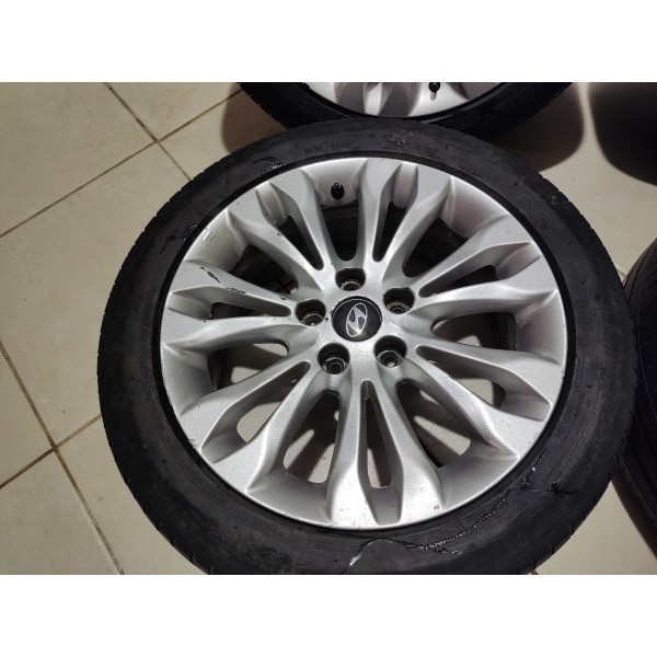 Jogo Roda R17 Azera 3.3 2011 Pneu Ruim