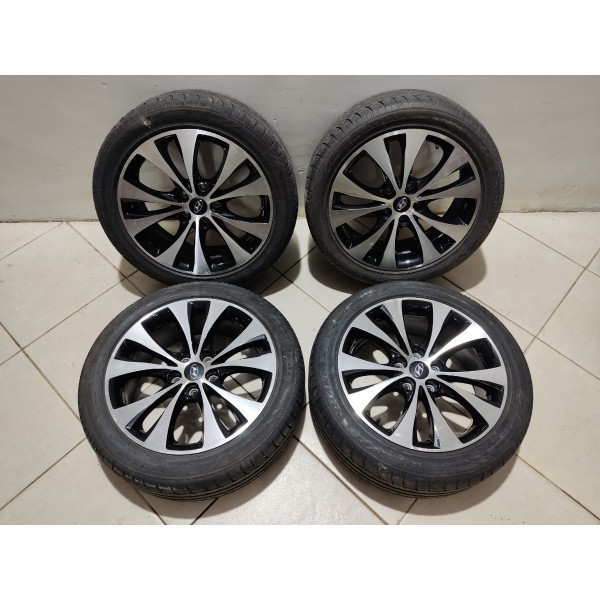 Jogo Roda R18 Hyundai Azera 3.0 2014