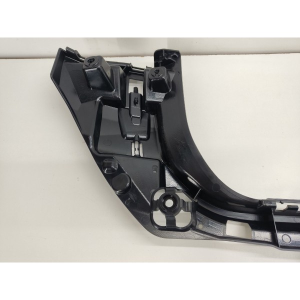 Suporte Guia Central Para Choque Traseiro .d Bmw X1 2019