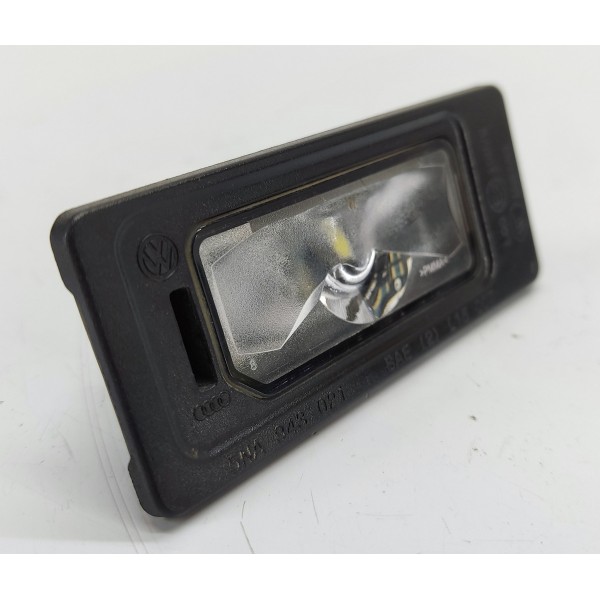 Luz Placa Volkswagen Jetta Gli 230cv 2019 5na943021