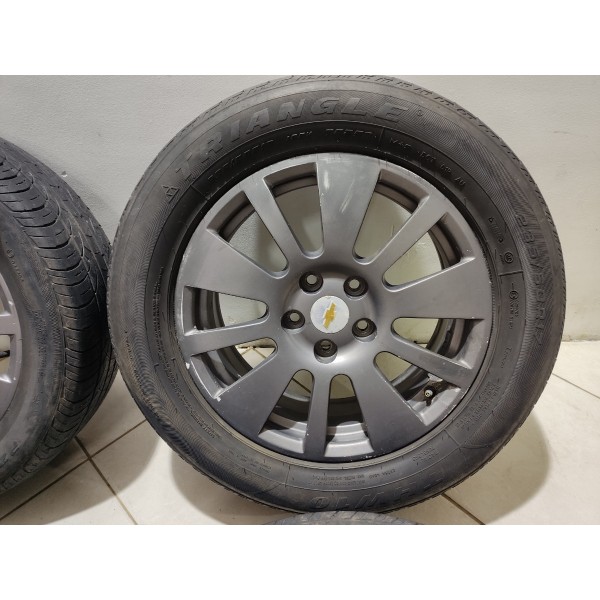 Jogo Roda R17 Chevrolet Captiva 3.6 2011 Pneu Ruim