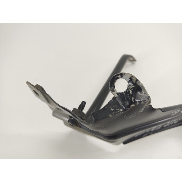 Suporte Para Lama Dianteiro \e Chevrolet Captiva 2011 365y