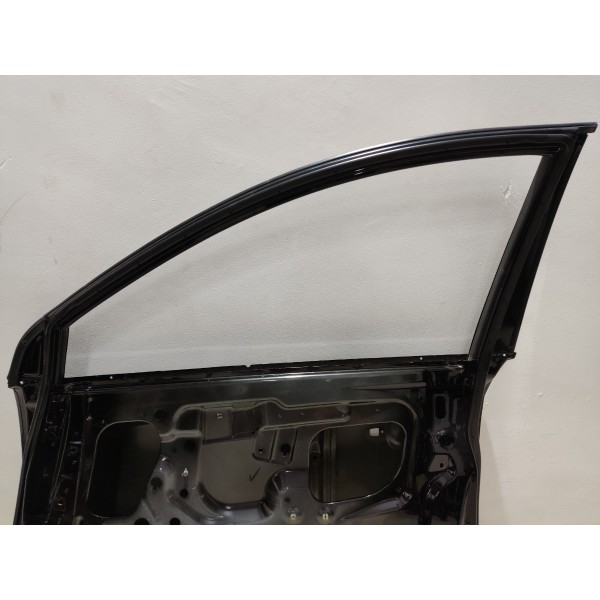 Porta Dianteira Direita Chevrolet Captiva 3.6 2011