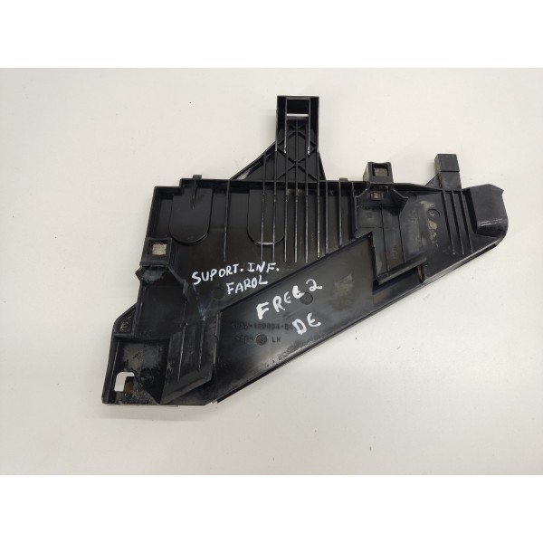 Suporte Inferior Farol D/e Freelander 2 2008 Gasolina