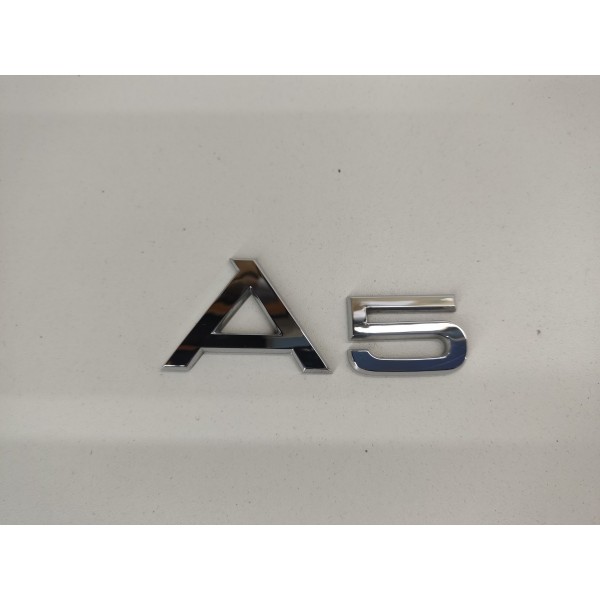 Emblema Tampa Traseira Audi A5 1.8t 2015