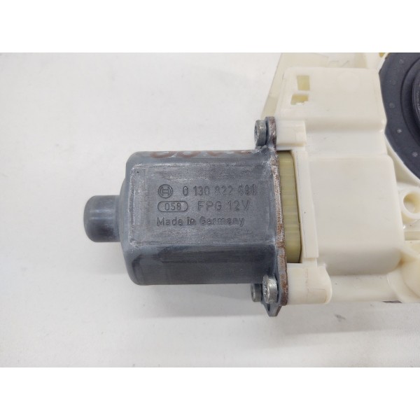 Motor Maquina Vidro Dianteiro Direito Mercedes B200 2015