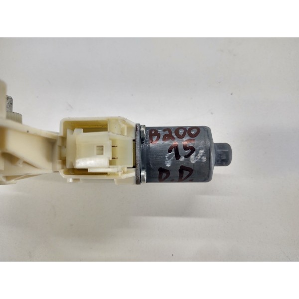 Motor Maquina Vidro Dianteiro Direito Mercedes B200 2015