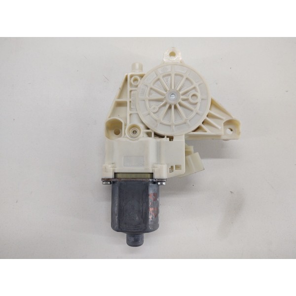 Motor Maquina Vidro Dianteiro Direito Mercedes B200 2015